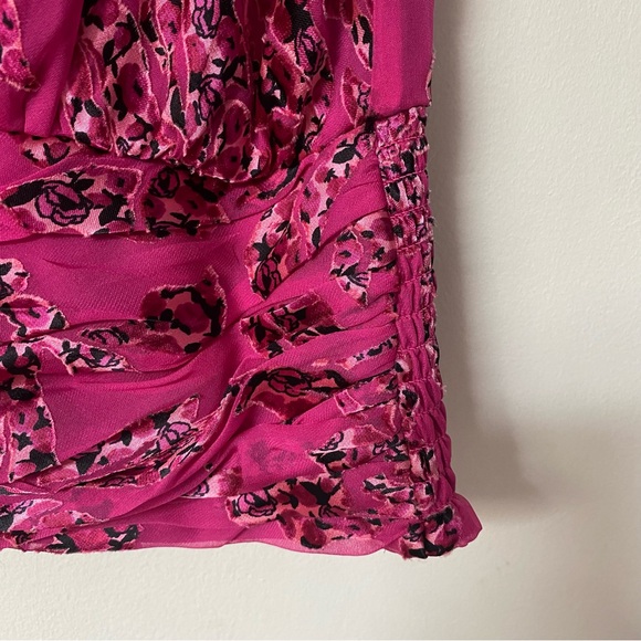 White House Black Market Pink Floral Blouse - Picture 4 of 7